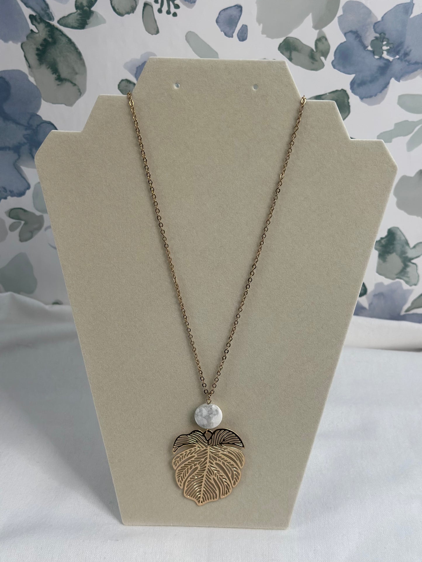Leaf Necklace